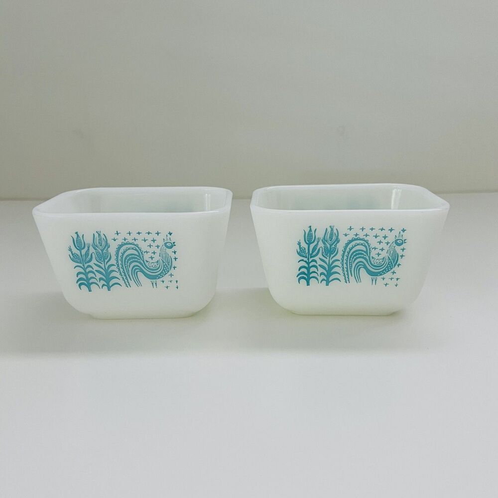 PYREX Amish Butterprint Teal Rooster & Corn 501 Refrigerator Dish, Set of 2